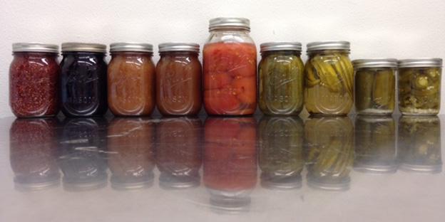 preserved vegetables in jars
